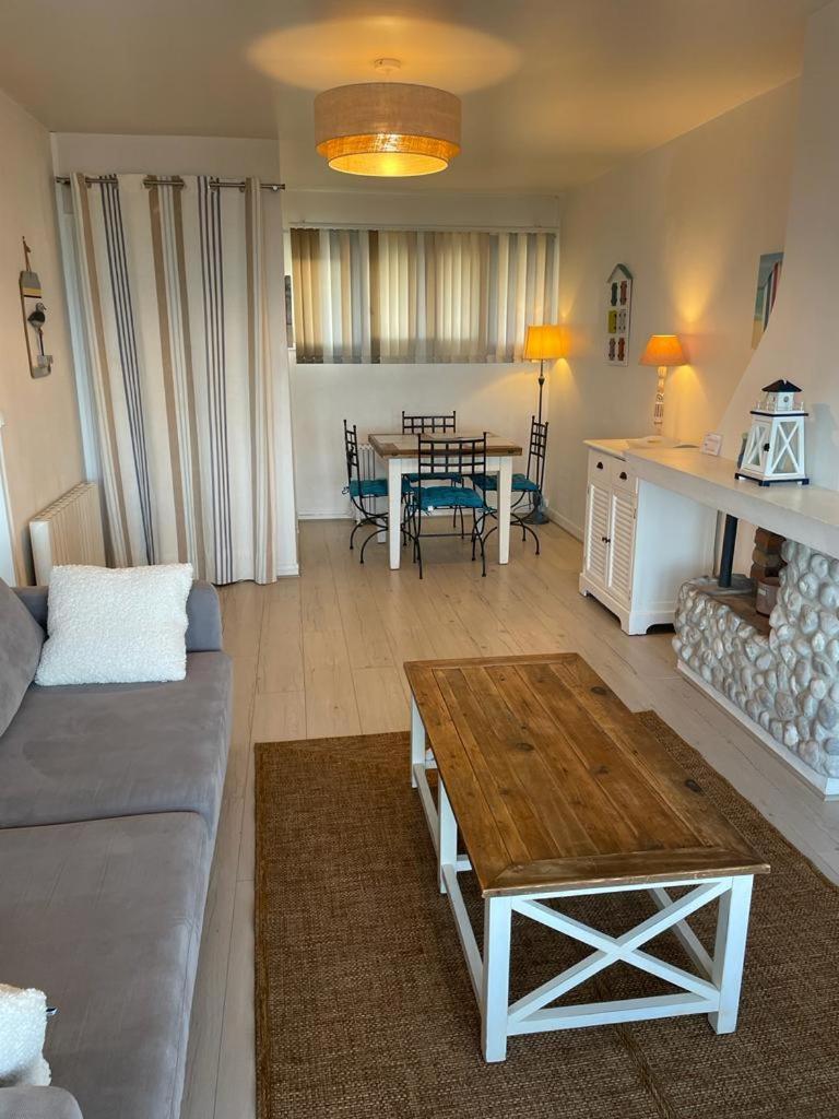 Sea View 2 Room Apartment 50M2 Ετρετά Εξωτερικό φωτογραφία
